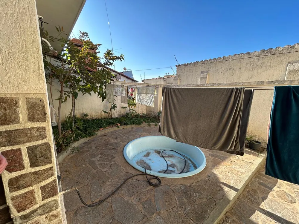 Casa, 3 quartos, 278 m² - Foto 2