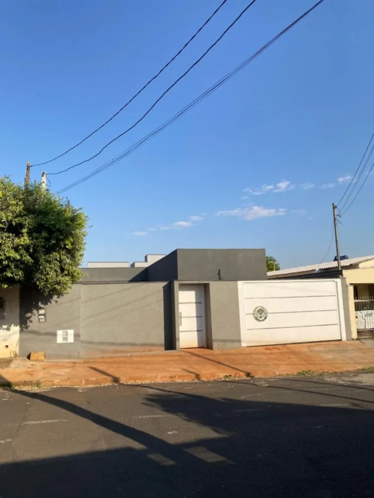Casa, 3 quartos, 385 m² - Foto 1