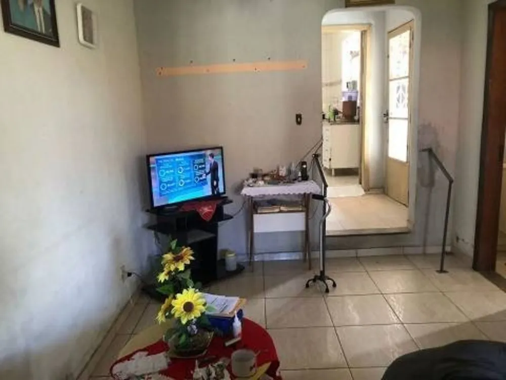 Casa, 3 quartos, 182 m² - Foto 2