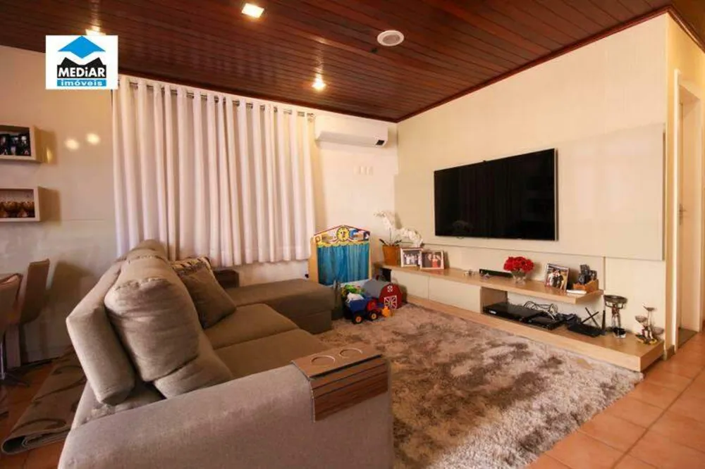 Cobertura, 4 quartos, 246 m² - Foto 2