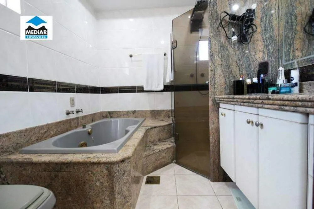 Cobertura, 4 quartos, 246 m² - Foto 3