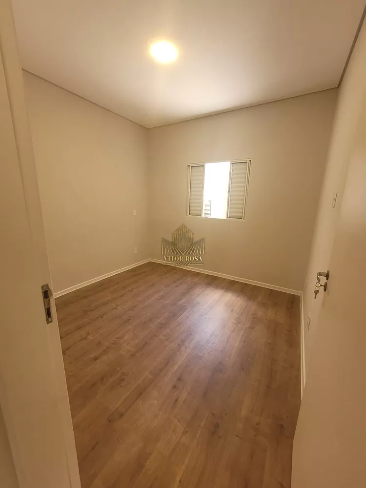 Casa para alugar com 3 quartos, 140m² - Foto 6