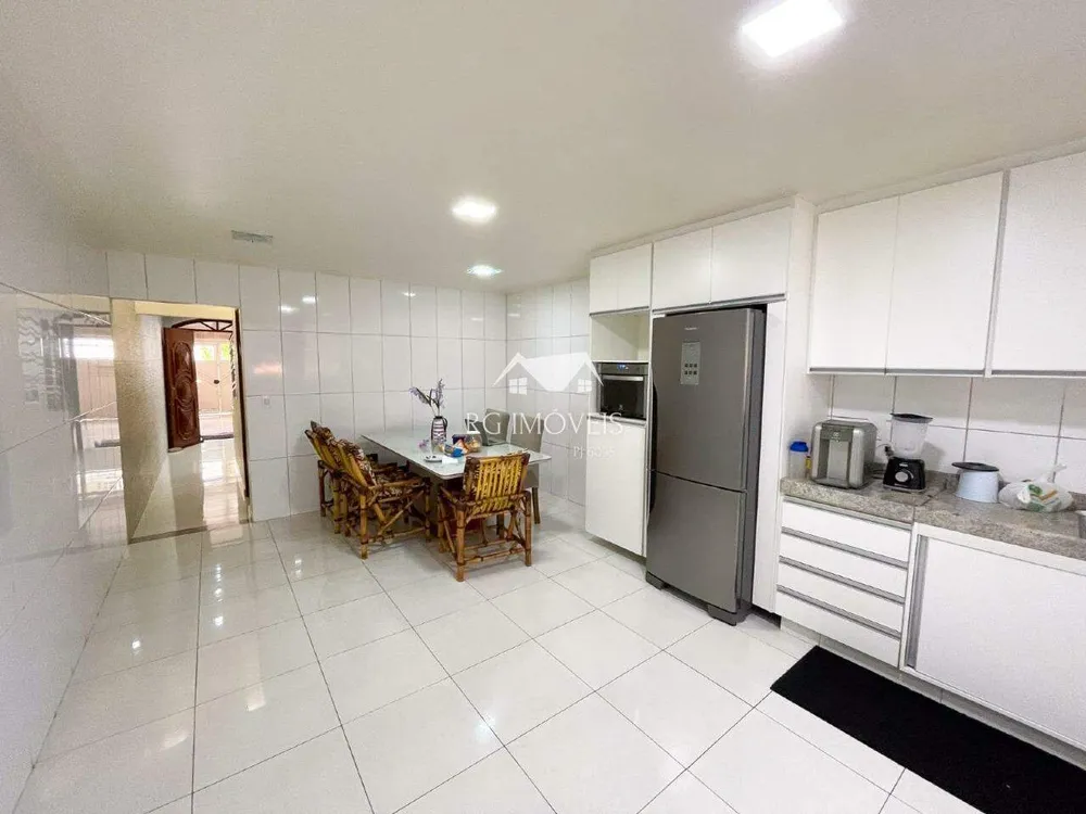 Casa, 3 quartos, 243 m² - Foto 15