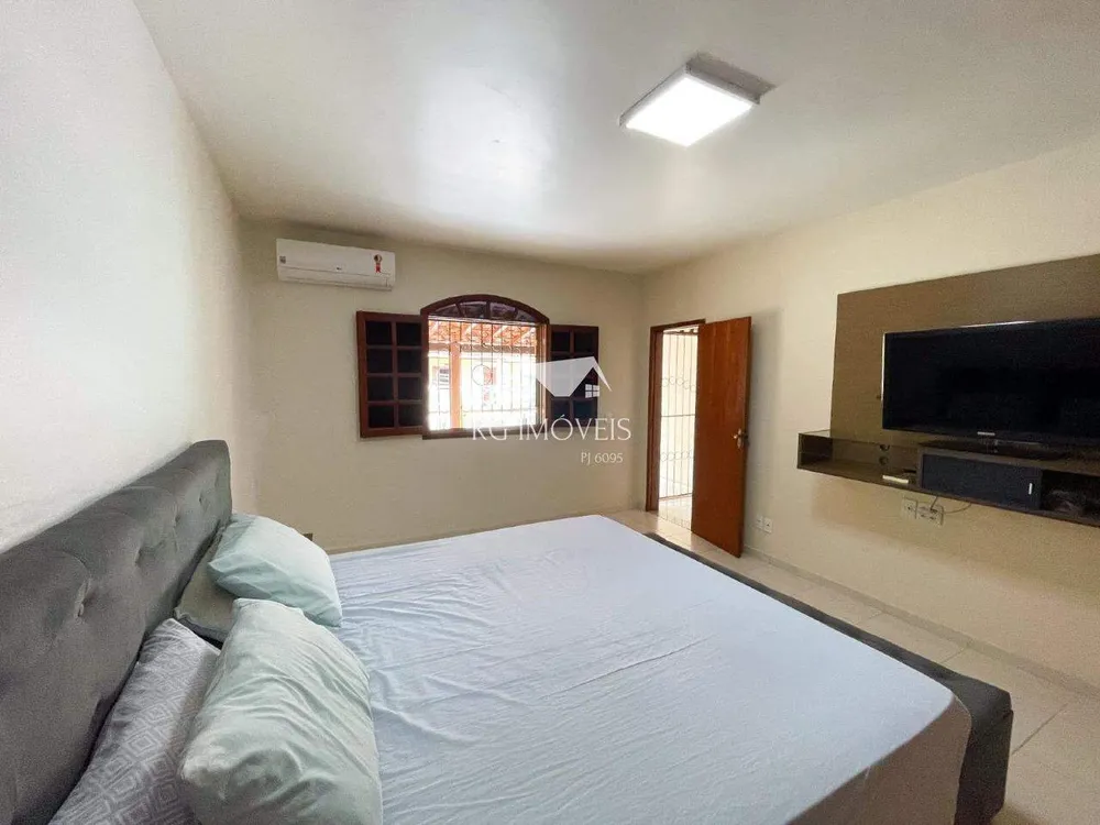 Casa, 3 quartos, 243 m² - Foto 12