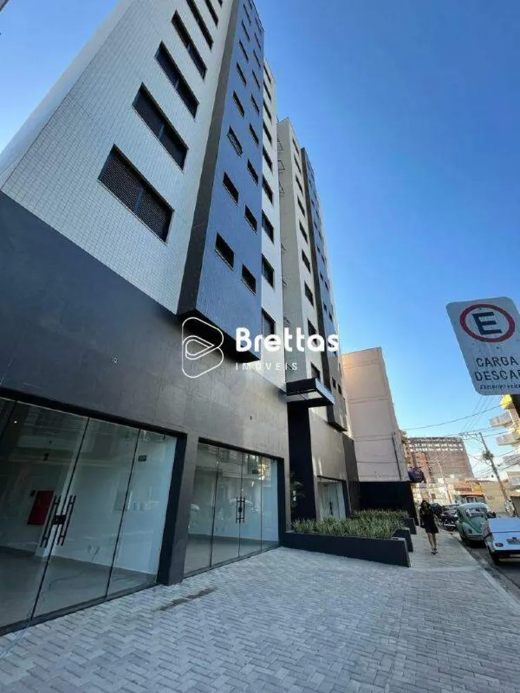 Apartamento, 2 quartos, 65 m² - Foto 2