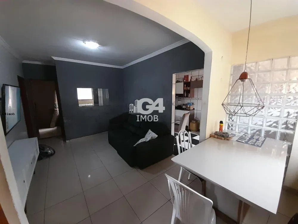 Casa, 2 quartos, 70 m² - Foto 1