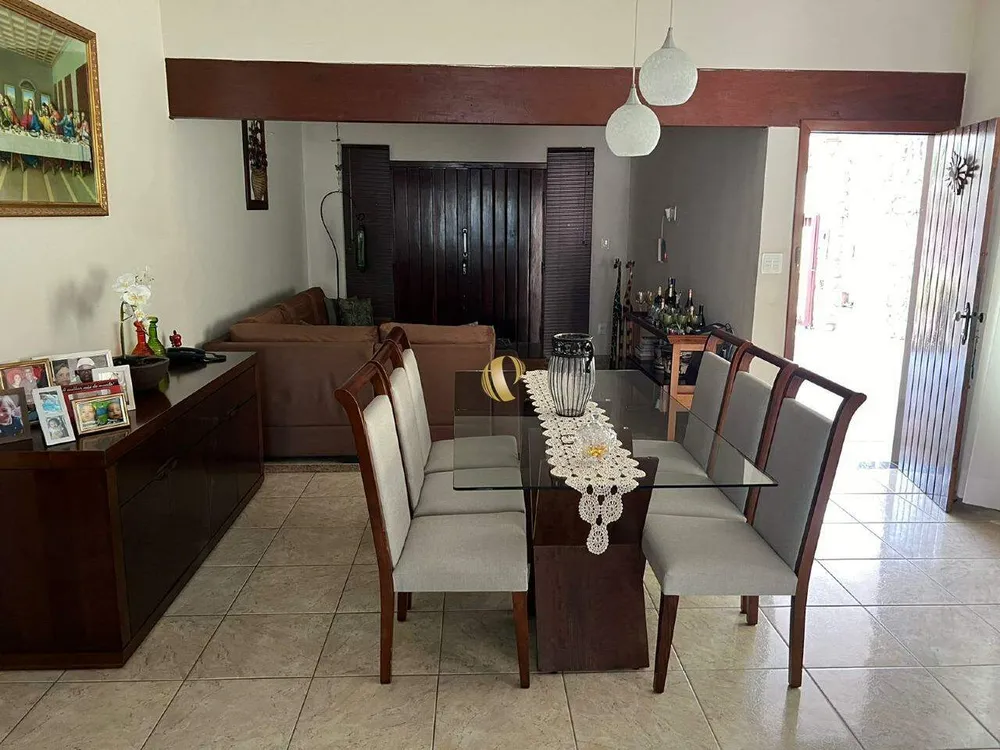 Casa, 4 quartos, 217 m² - Foto 3