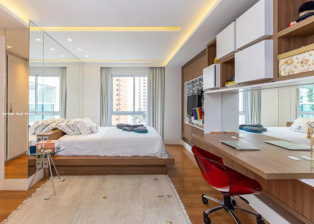 Apartamento à venda com 4 quartos, 335m² - Foto 4