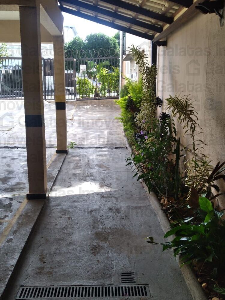 Apartamento à venda com 3 quartos, 88m² - Foto 2