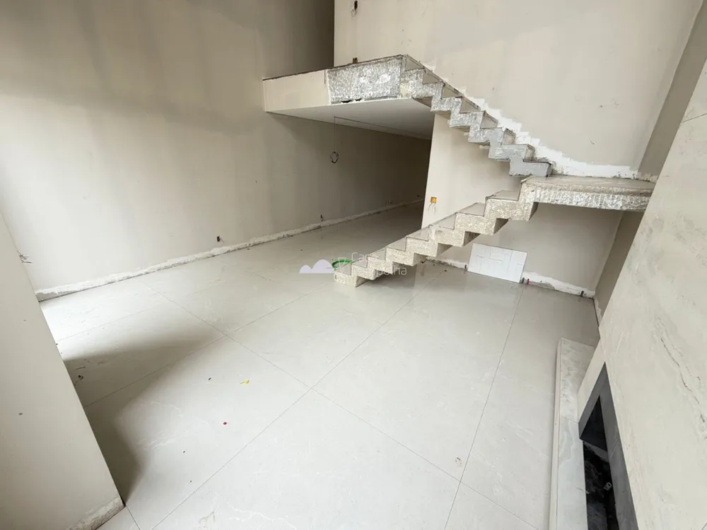 Casa, 4 quartos, 190 m² - Foto 4