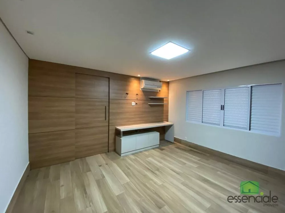 Casa à venda com 3 quartos, 360m² - Foto 7