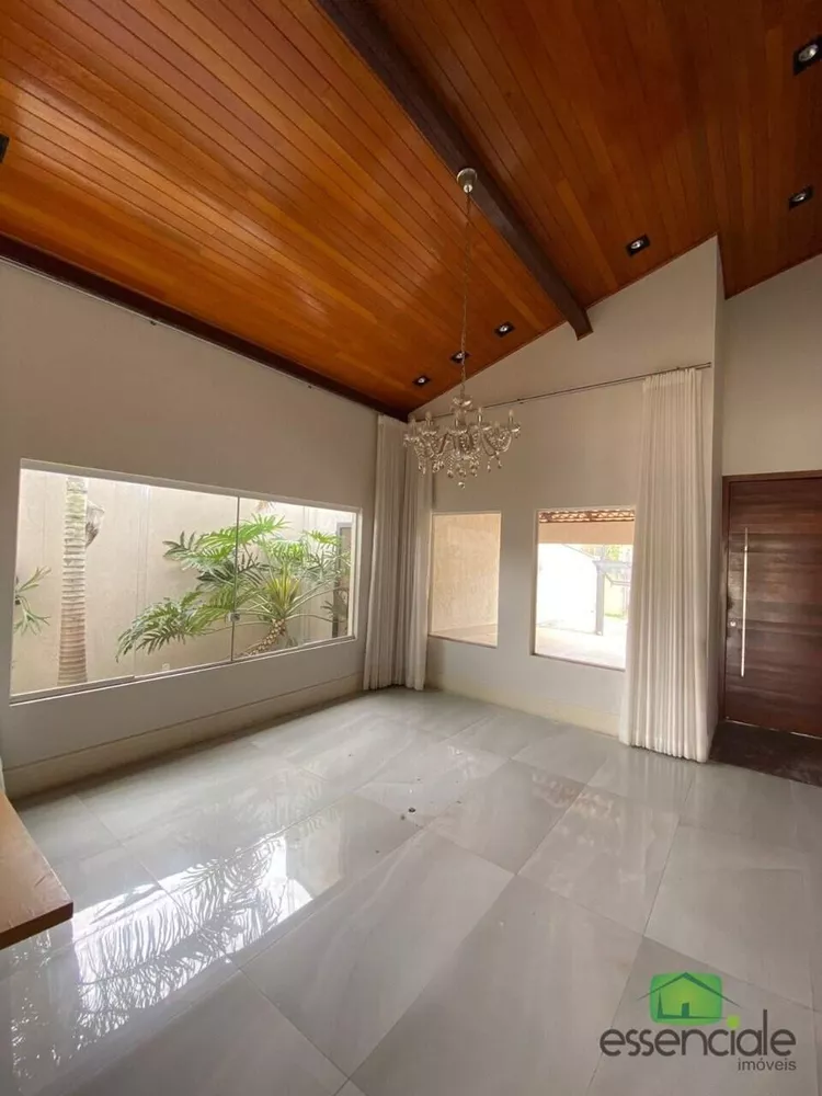 Casa à venda com 3 quartos, 360m² - Foto 4