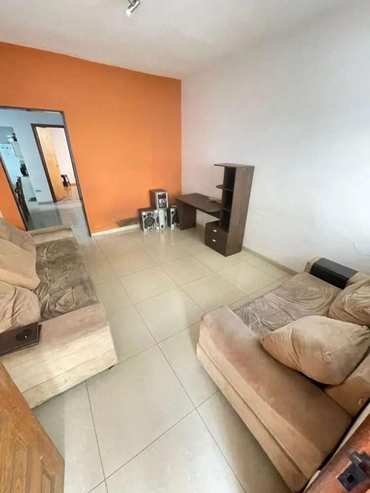 Casa, 3 quartos, 400 m² - Foto 2