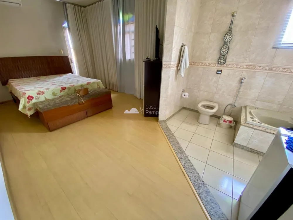 Casa, 5 quartos, 240 m² - Foto 16