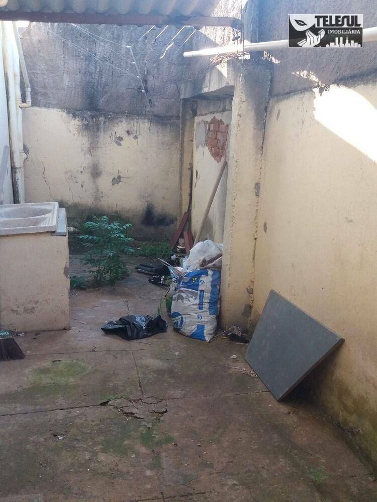 Casa à venda com 3 quartos, 341m² - Foto 7