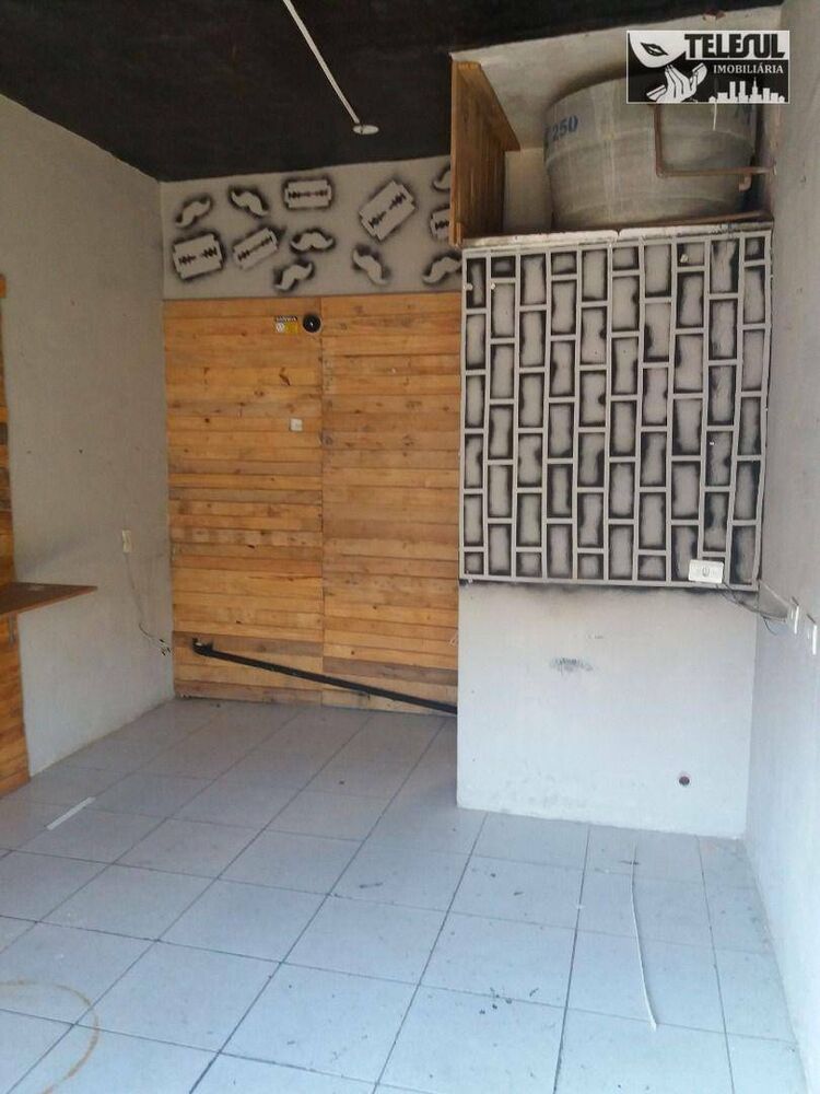 Casa à venda com 3 quartos, 341m² - Foto 4