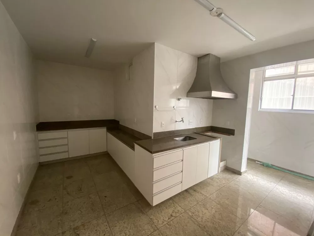 Apartamento à venda com 4 quartos, 231m² - Foto 19