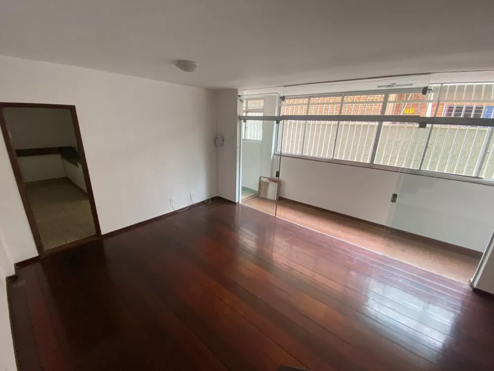 Apartamento à venda com 4 quartos, 231m² - Foto 16