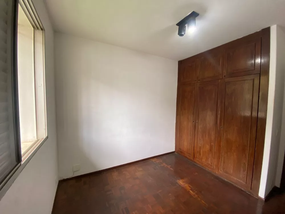 Apartamento à venda com 4 quartos, 231m² - Foto 7