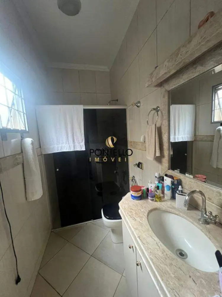 Casa, 4 quartos, 205 m² - Foto 3