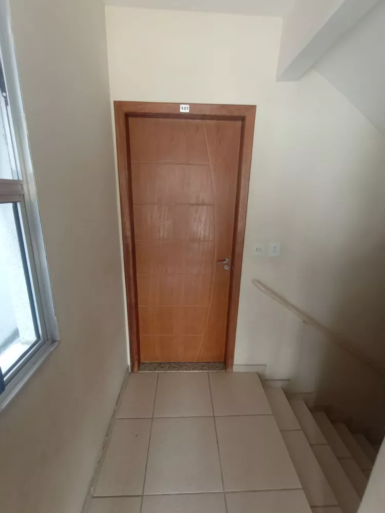 Apartamento à venda com 2 quartos, 48m² - Foto 13