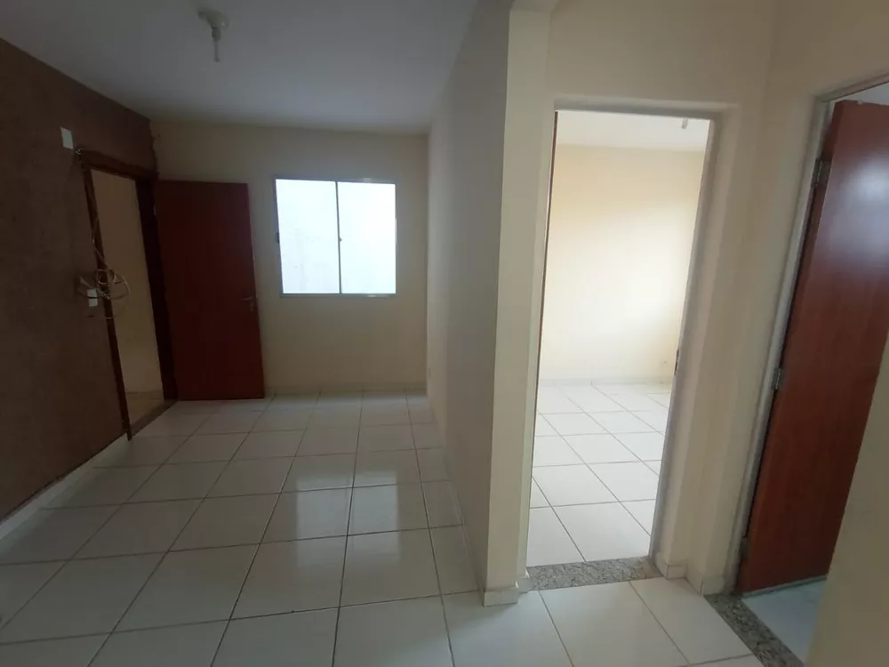 Apartamento à venda com 2 quartos, 48m² - Foto 3