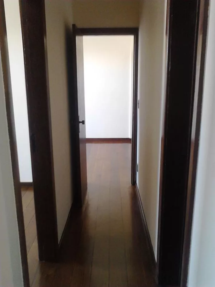 Apartamento para alugar com 3 quartos, 100m² - Foto 3