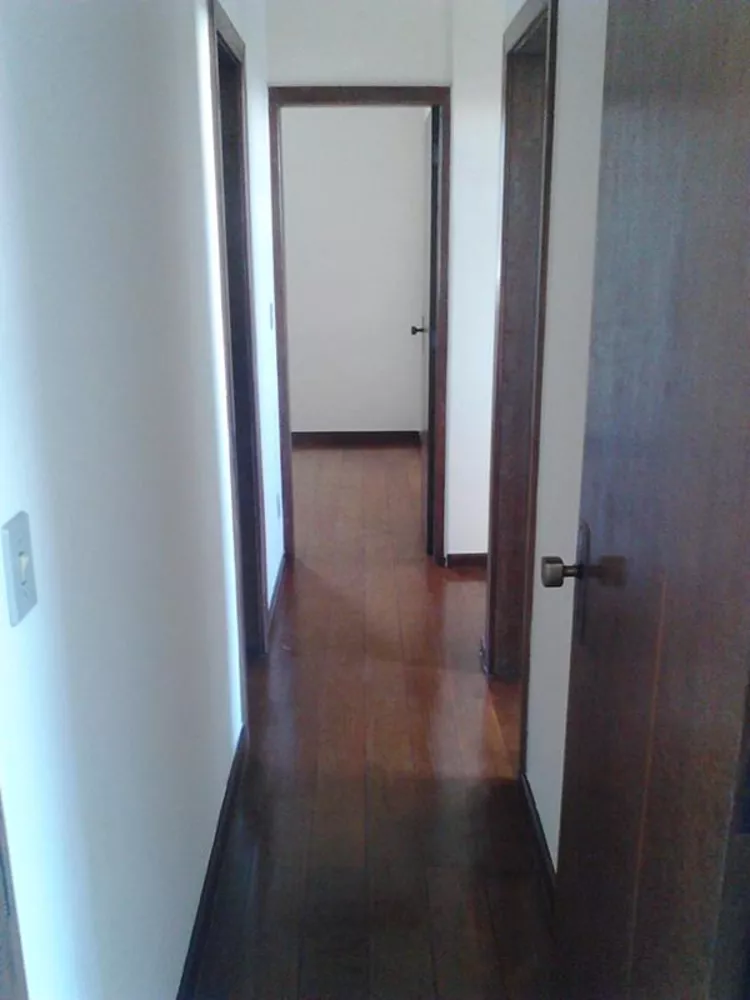 Apartamento para alugar com 3 quartos, 100m² - Foto 4