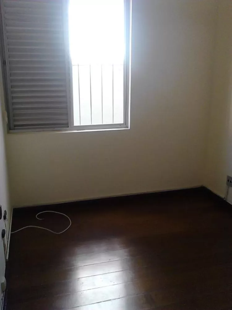 Apartamento para alugar com 3 quartos, 100m² - Foto 6