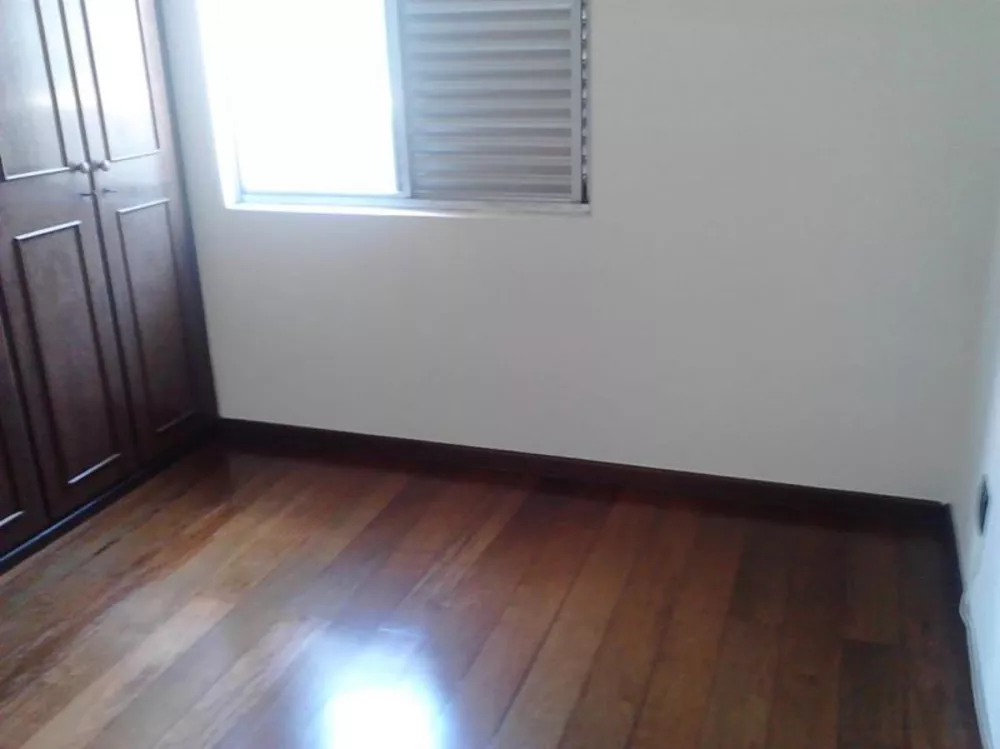 Apartamento para alugar com 3 quartos, 100m² - Foto 9