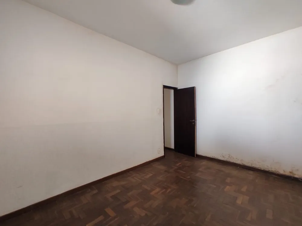 Casa, 6 quartos, 286 m² - Foto 10