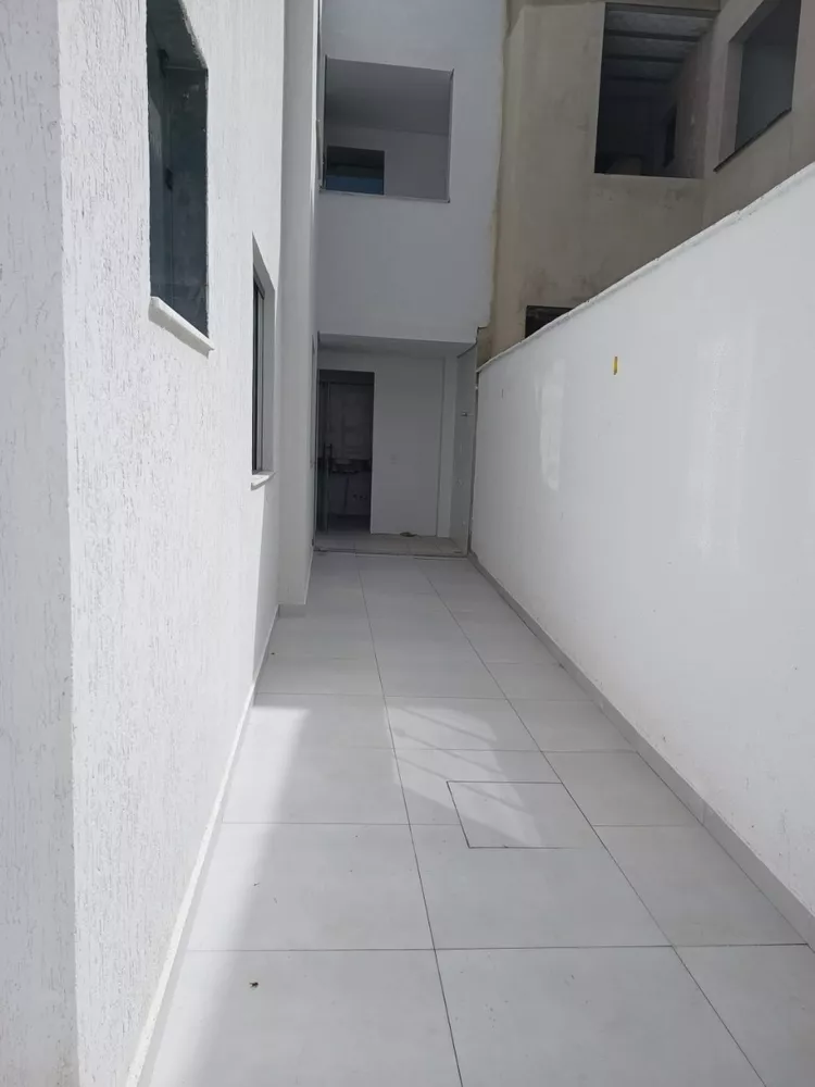 Casa à venda com 2 quartos, 88m² - Foto 8