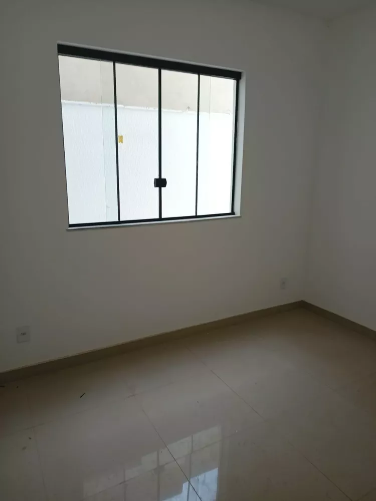 Casa à venda com 2 quartos, 88m² - Foto 12