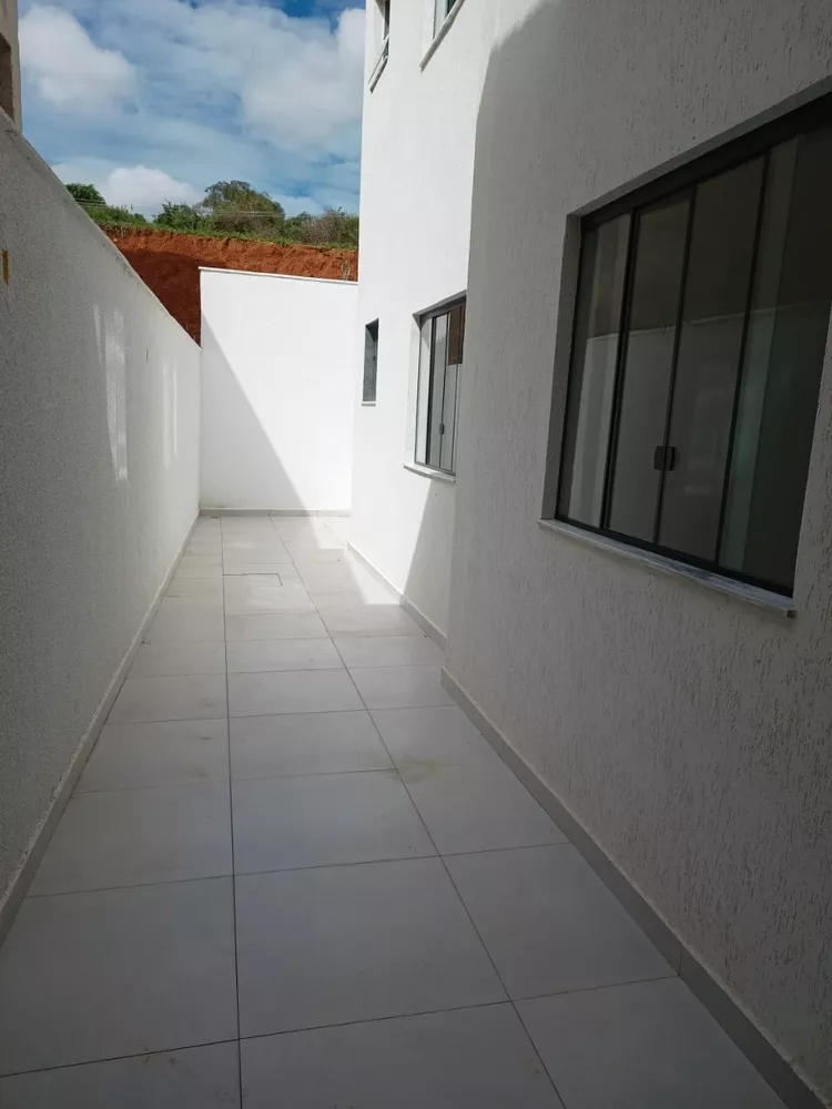 Casa à venda com 2 quartos, 88m² - Foto 11