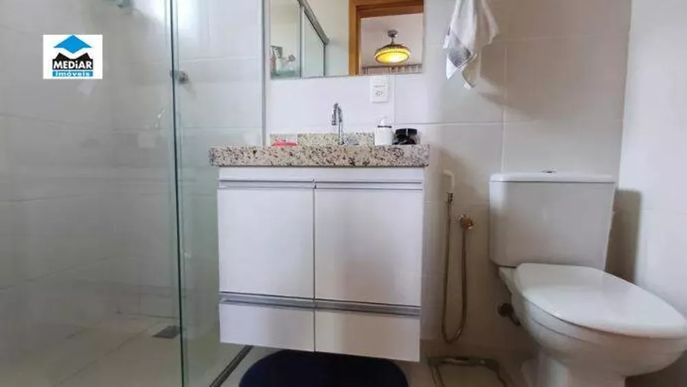 Apartamento à venda com 3 quartos, 80m² - Foto 2