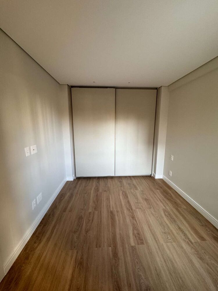 Apartamento à venda com 1 quarto, 40m² - Foto 6