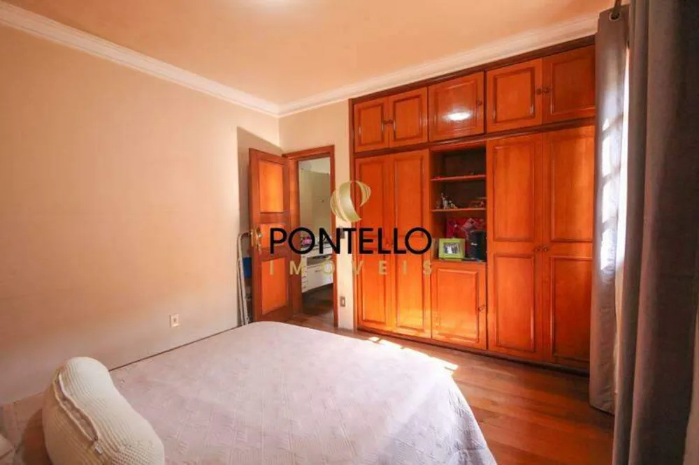 Casa, 4 quartos, 402 m² - Foto 1