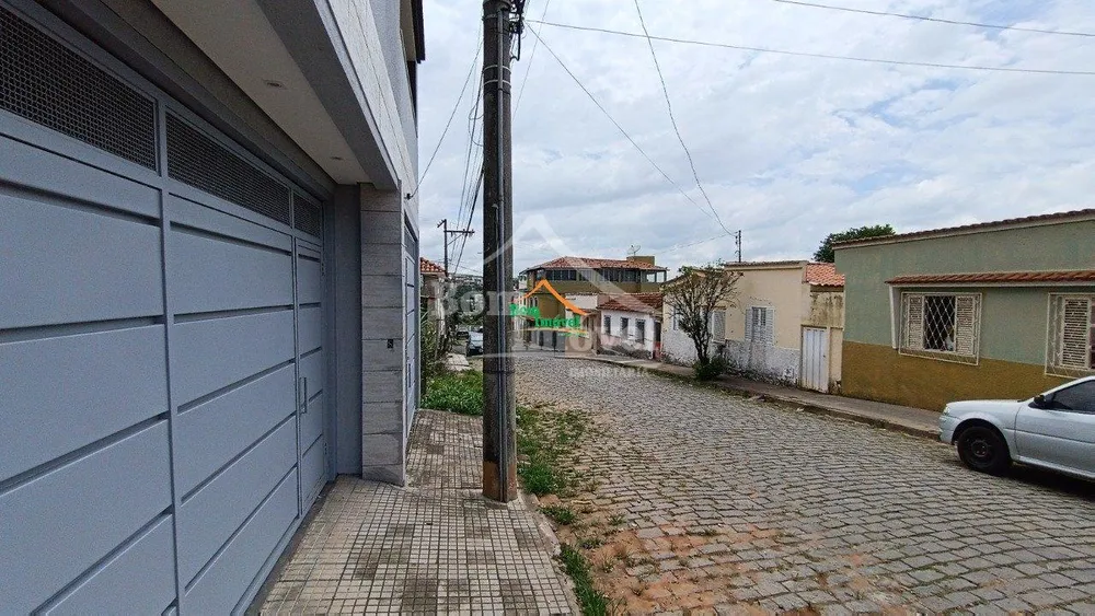 Casa, 2 quartos, 370 m² - Foto 2
