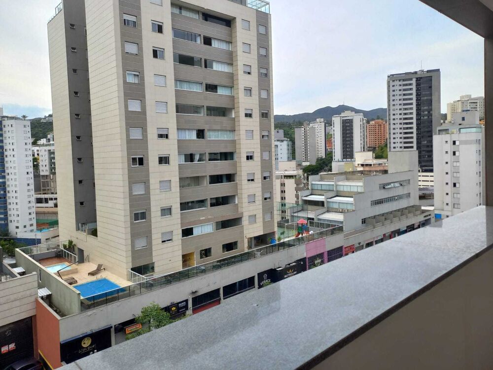Apartamento à venda com 3 quartos, 120m² - Foto 3