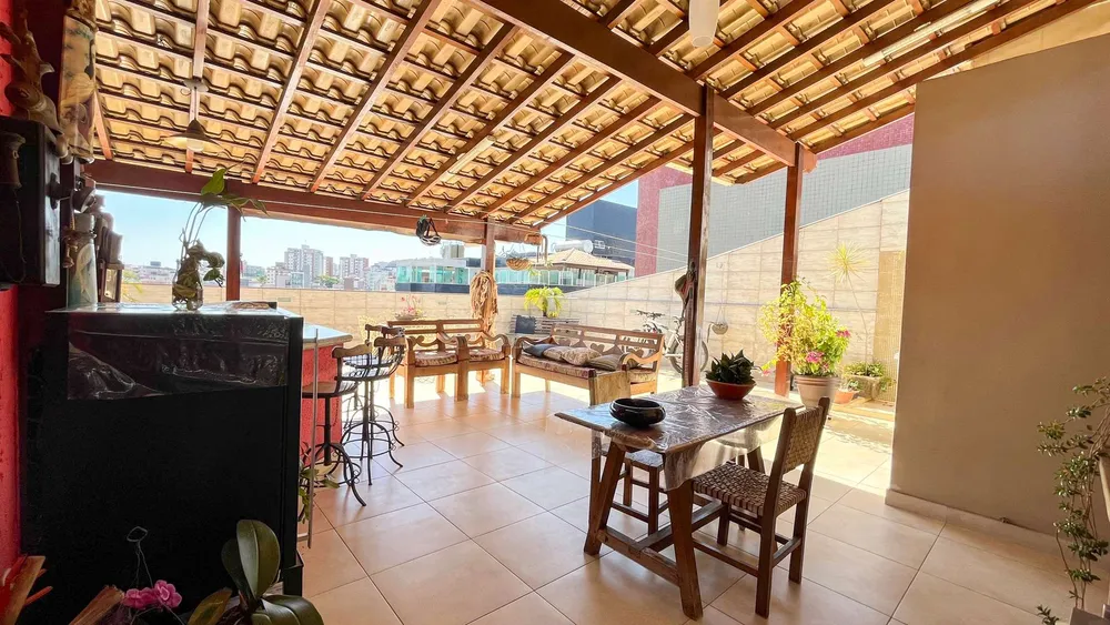 Cobertura, 3 quartos, 201 m² - Foto 1
