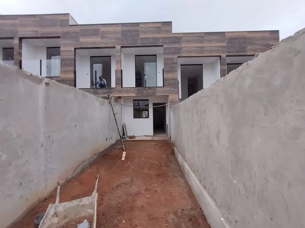 Casa, 2 quartos, 77 m² - Foto 1