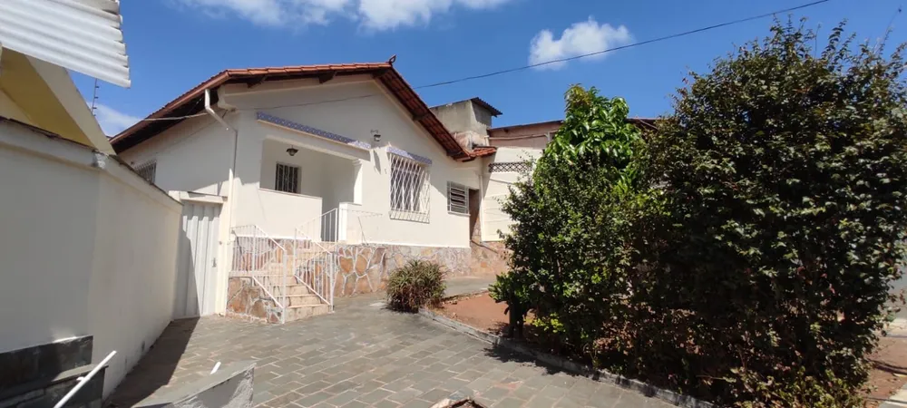 Casa, 3 quartos, 324 m² - Foto 1