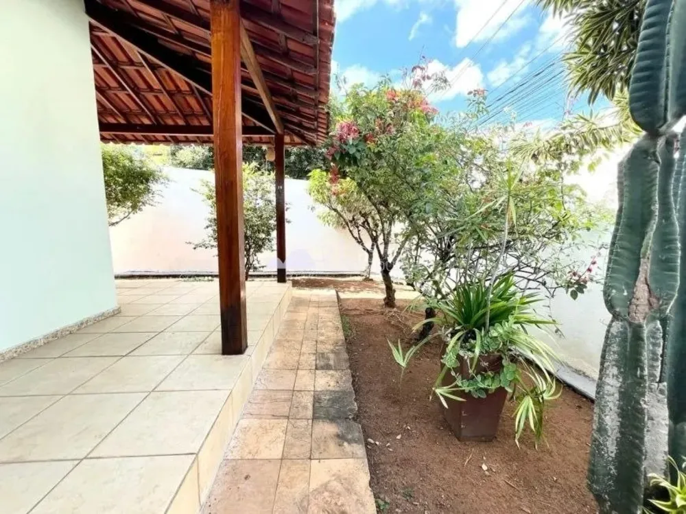 Casa, 3 quartos, 360 m² - Foto 3