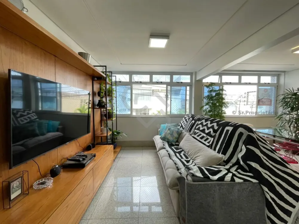Apartamento, 3 quartos, 130 m² - Foto 1