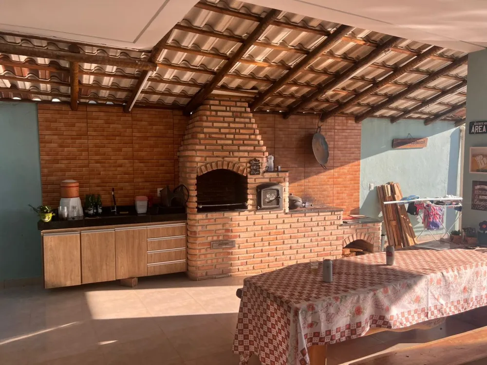 Chácara, 4 quartos, 2500 m² - Foto 2