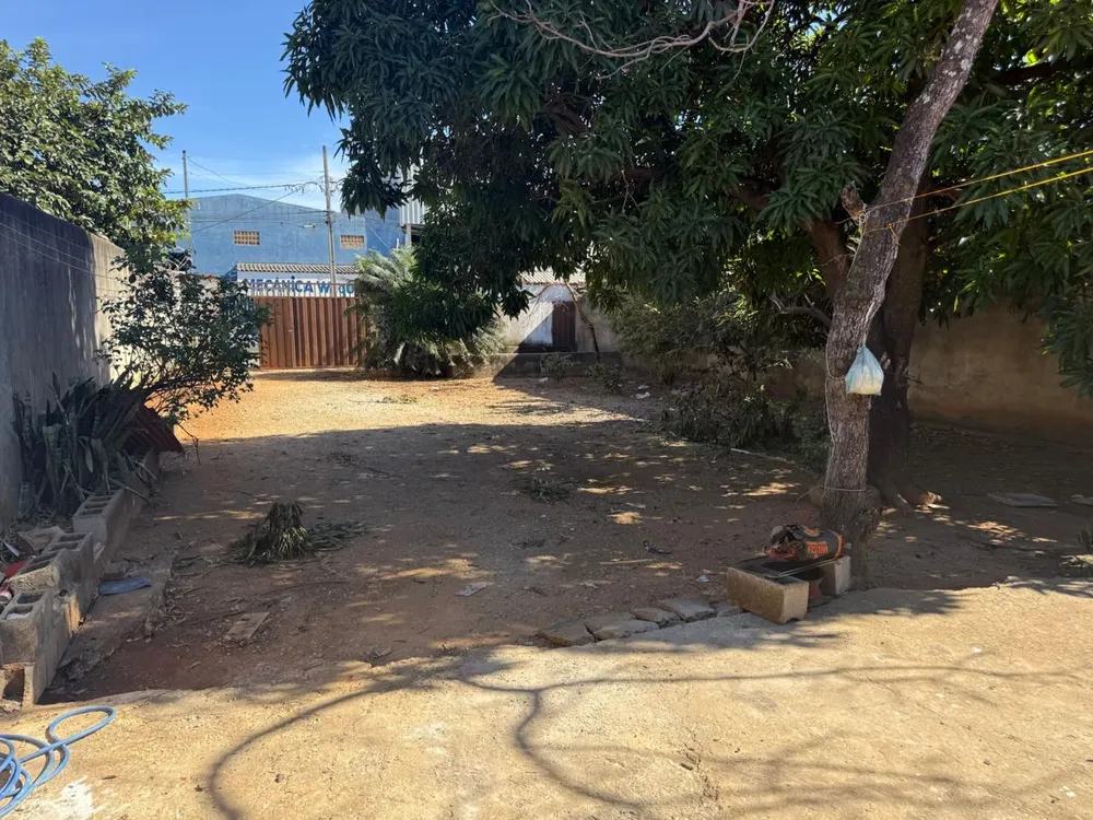 Casa, 2 quartos, 360 m² - Foto 1
