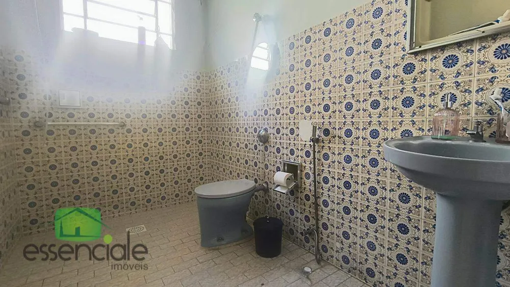 Casa, 3 quartos, 204 m² - Foto 2