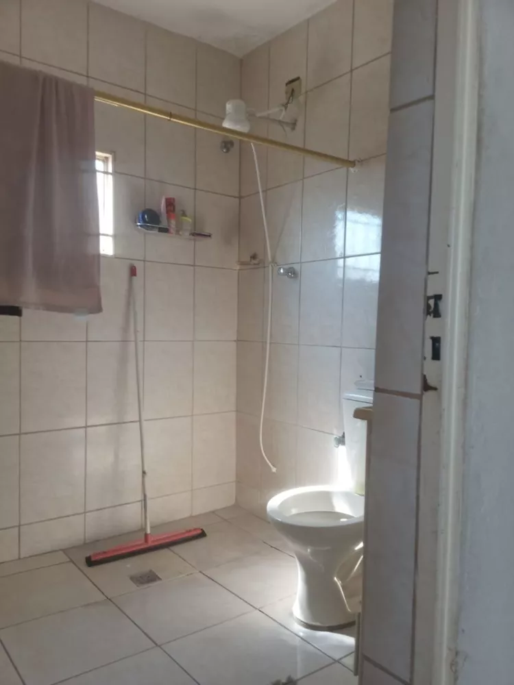 Casa à venda com 4 quartos, 220m² - Foto 20