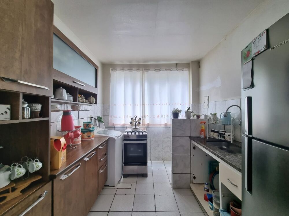 Apartamento à venda com 3 quartos, 57m² - Foto 3