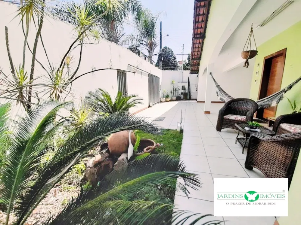 Casa, 4 quartos, 360 m² - Foto 1